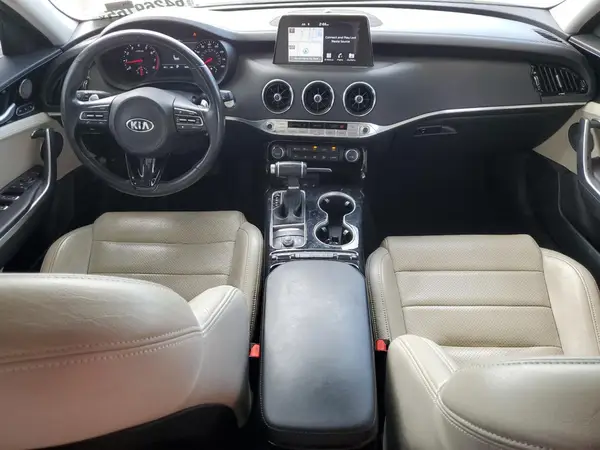 KNAE25LA9K6064357 2019 KIA STINGER - Image 8