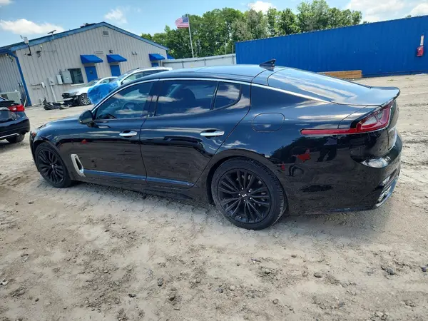 KNAE25LAXJ6014226 2018 KIA STINGER - Image 2
