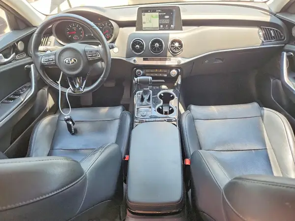 KNAE25LAXJ6014226 2018 KIA STINGER - Image 8