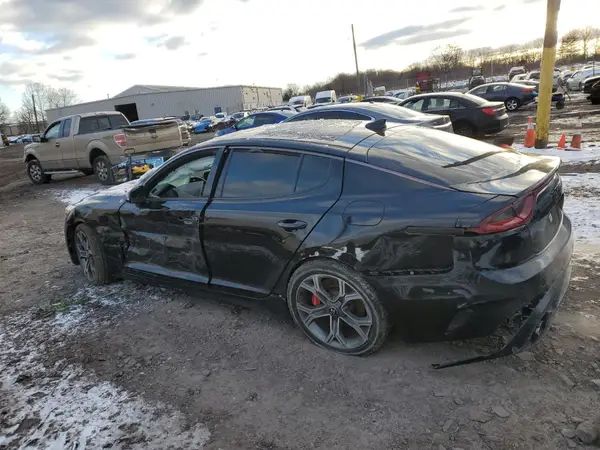 KNAE35LC0J6039182 2018 KIA STINGER - Image 2