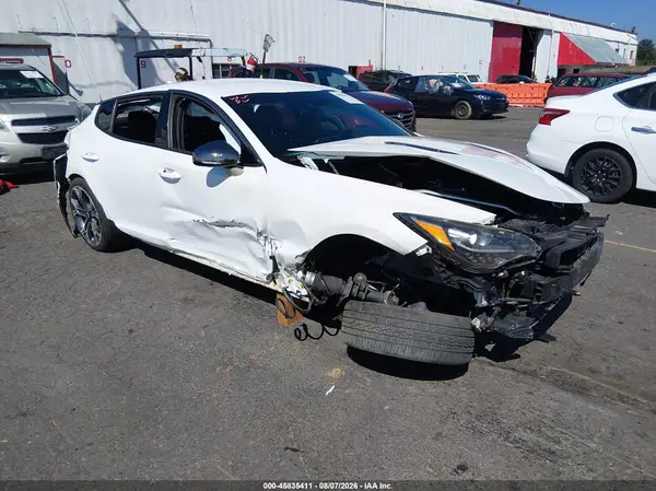 KNAE35LC0J6040235 2018 KIA STINGER - Image 1
