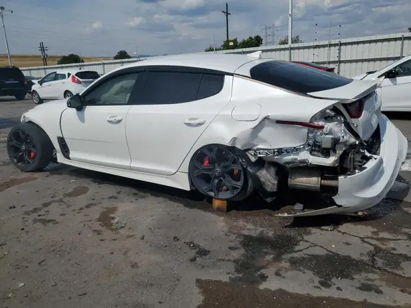 KNAE35LC0K6047364 2019 KIA STINGER - Image 2
