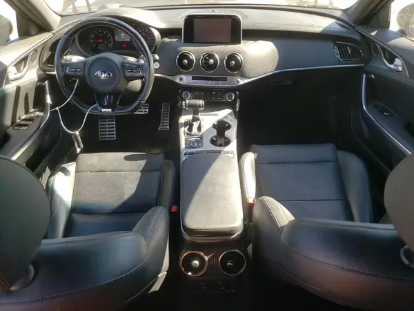 KNAE35LC0K6050359 2019 KIA STINGER - Image 8