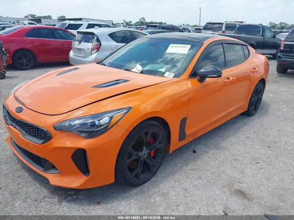KNAE35LC0K6068618 2019 KIA STINGER - Image 2