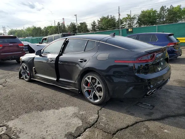 KNAE35LC1J6039918 2018 KIA STINGER - Image 2