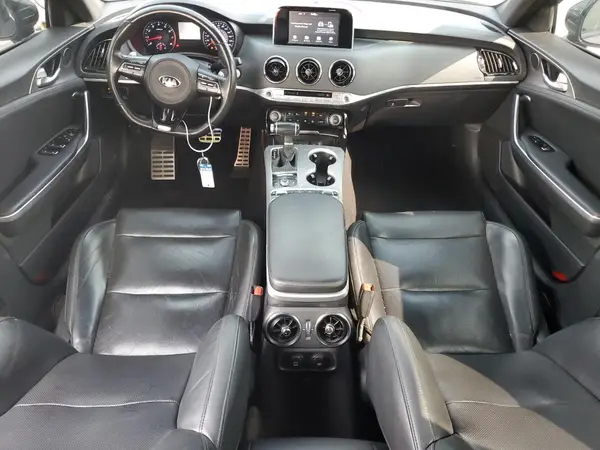 KNAE35LC1K6049642 2019 KIA STINGER - Image 8