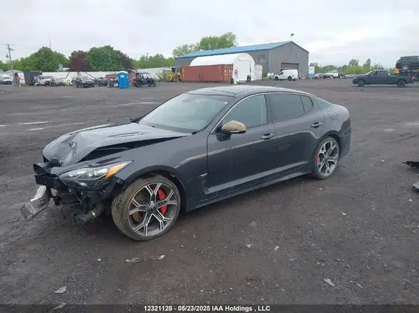 KNAE35LC1L6083498 2020 KIA STINGER - Image 2