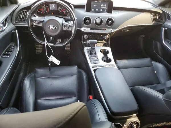 KNAE35LC2J6039183 2018 KIA STINGER - Image 8