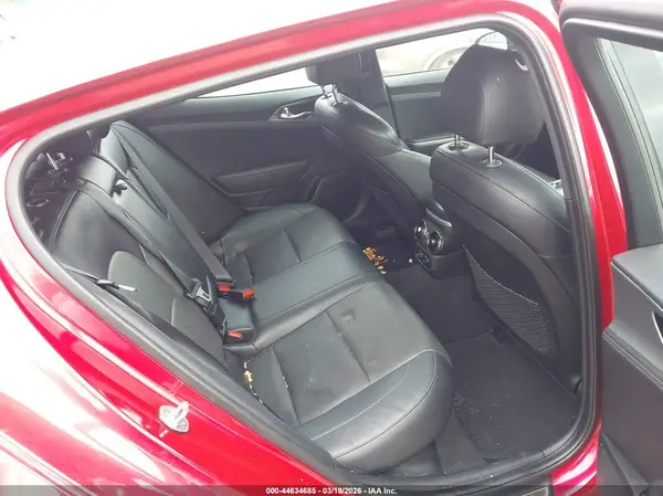 KNAE35LC2K6043722 2019 KIA STINGER - Image 8