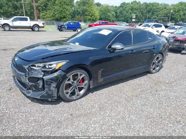 KNAE35LC2K6047916 2019 KIA STINGER - Image 2