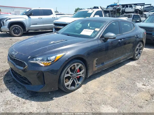 KNAE35LC2K6051352 2019 KIA STINGER - Image 2