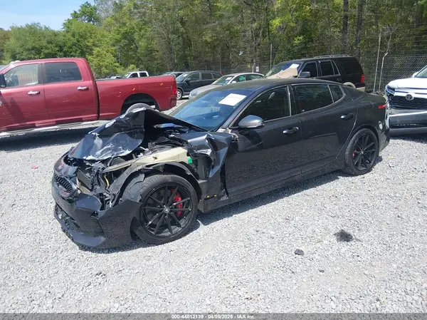 KNAE35LC2K6059208 2019 KIA STINGER - Image 2