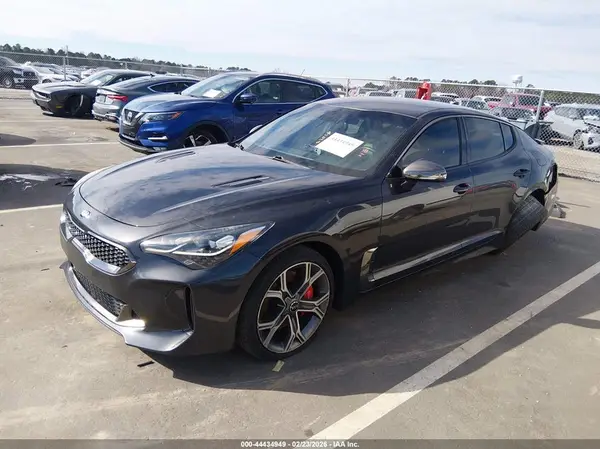 KNAE35LC2K6067941 2019 KIA STINGER - Image 2