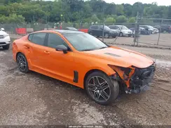 KNAE35LC2K6070094 2019 KIA STINGER