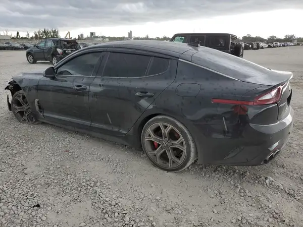 KNAE35LC3J6029665 2018 KIA STINGER - Image 2