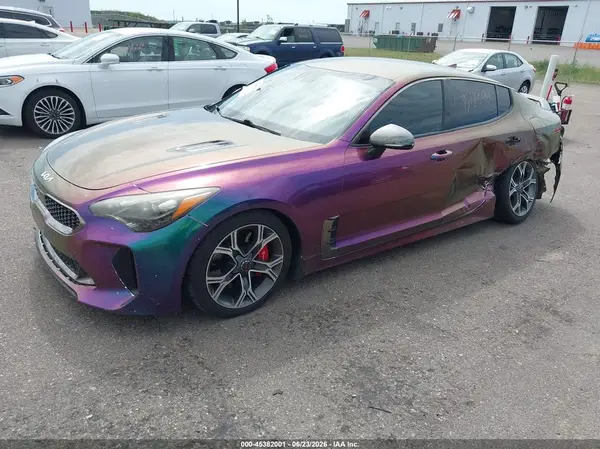 KNAE35LC3J6030802 2018 KIA STINGER - Image 2