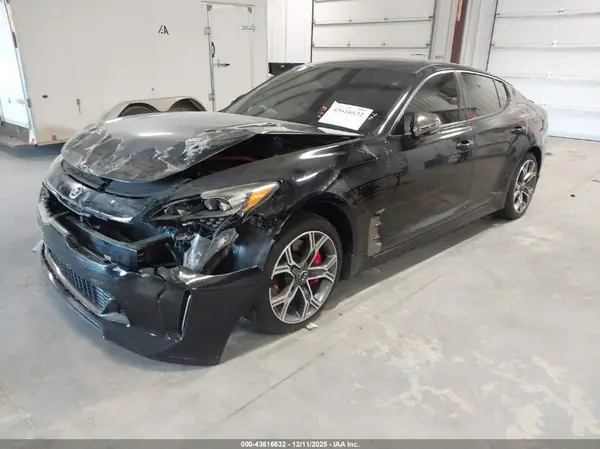 KNAE35LC3K6060061 2019 KIA STINGER - Image 2