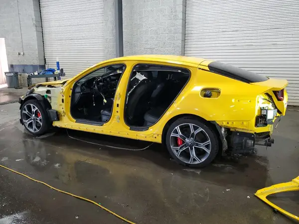 KNAE35LC4J6020649 2018 KIA STINGER - Image 2