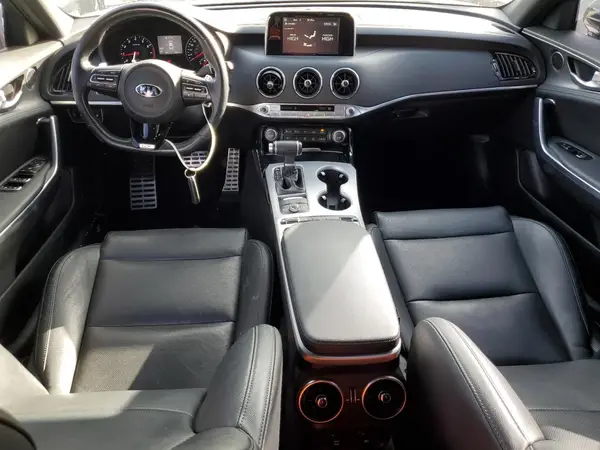 KNAE35LC4J6022644 2018 KIA STINGER - Image 8