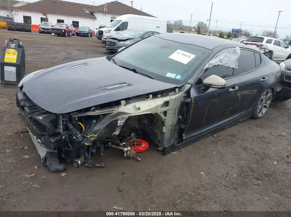 KNAE35LC4J6027939 2018 KIA STINGER - Image 2