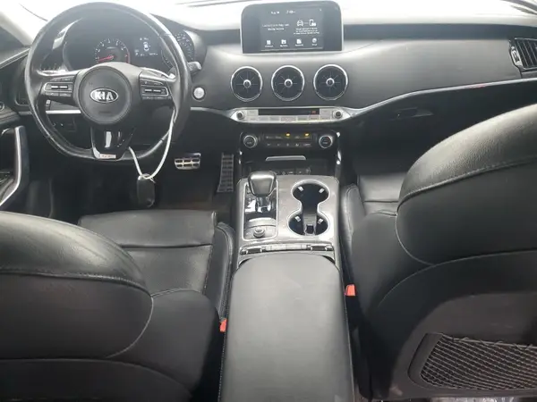 KNAE35LC4J6033837 2018 KIA STINGER - Image 8