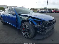 KNAE35LC5J6010230 2018 KIA STINGER