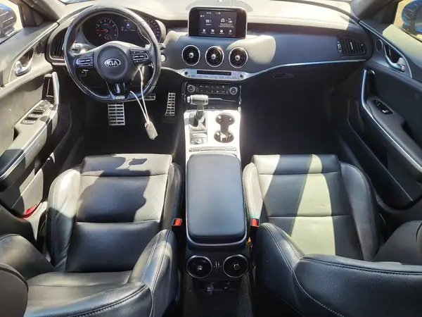 KNAE35LC5J6011815 2018 KIA STINGER - Image 8