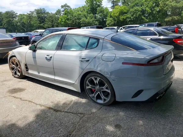 KNAE35LC5J6033698 2018 KIA STINGER - Image 2