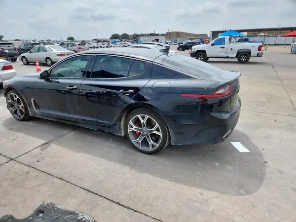 KNAE35LC5K6051538 2019 KIA STINGER - Image 2