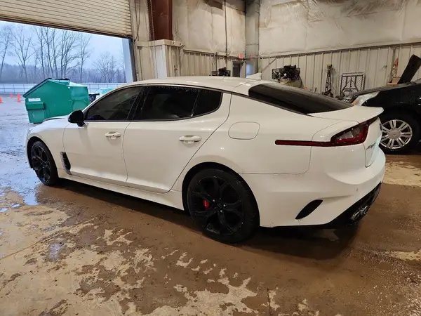 KNAE35LC5K6060207 2019 KIA STINGER - Image 2