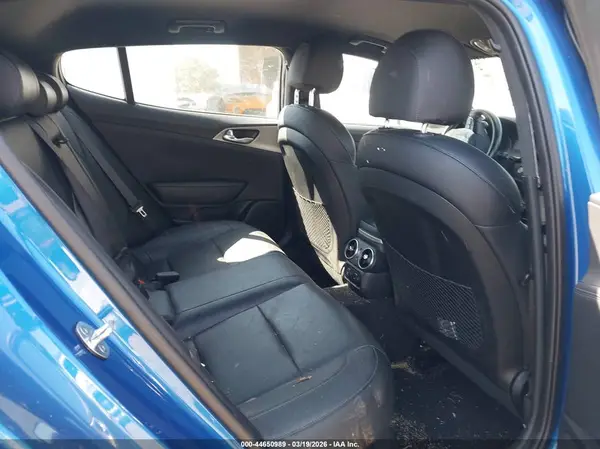 KNAE35LC6J6012603 2018 KIA STINGER - Image 8