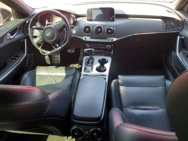 KNAE35LC6K6063939 2019 KIA STINGER - Image 8