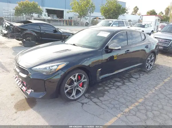 KNAE35LC6L6084436 2020 KIA STINGER - Image 2
