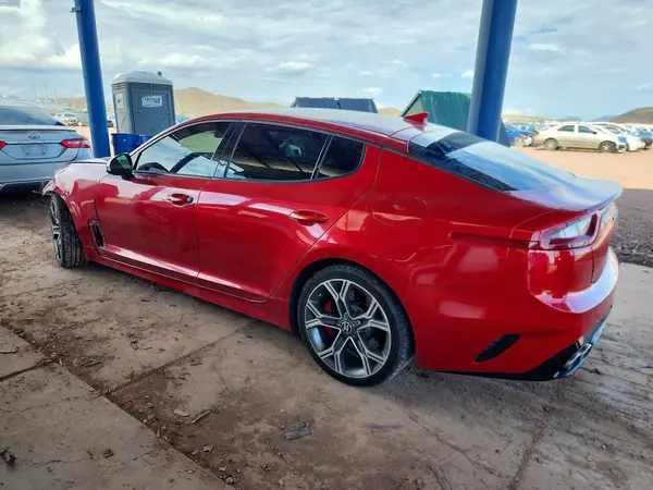 KNAE35LC7J6009192 2018 KIA STINGER - Image 2