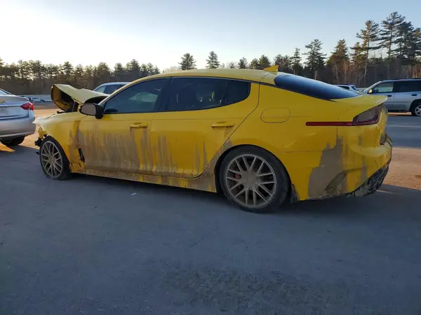 KNAE35LC7J6020984 2018 KIA STINGER - Image 2
