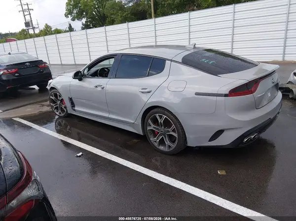 KNAE35LC7J6031905 2018 KIA STINGER - Image 2