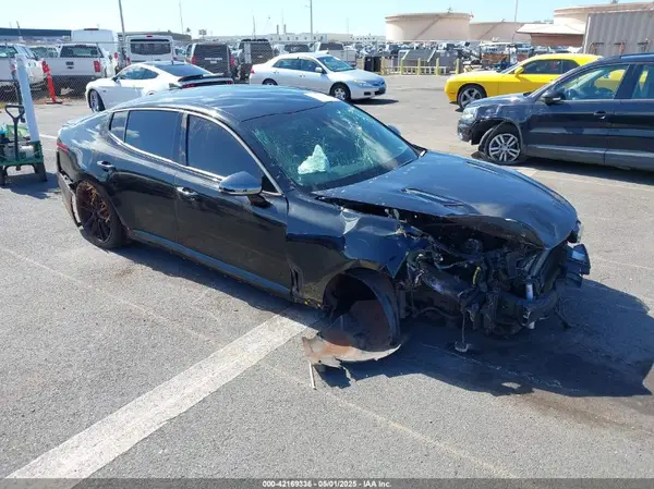 KNAE35LC7J6040913 2018 KIA STINGER - Image 1