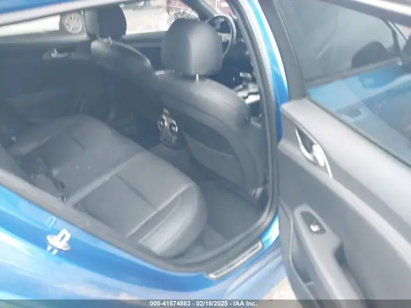 KNAE35LC7K6055087 2019 KIA STINGER - Image 8