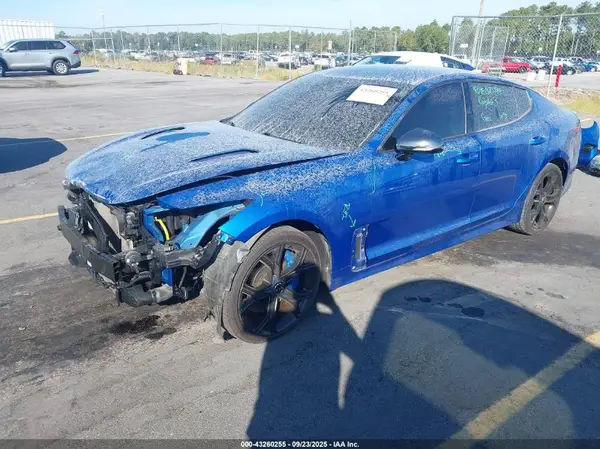 KNAE35LC8J6012490 2018 KIA STINGER - Image 2