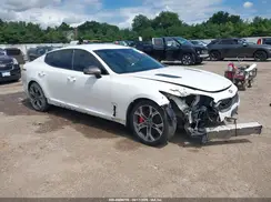 KNAE35LC8J6022663 2018 KIA STINGER
