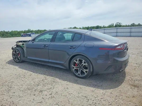 KNAE35LC8J6026938 2018 KIA STINGER - Image 2