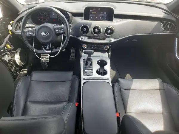 KNAE35LC8J6026938 2018 KIA STINGER - Image 8