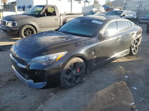 KNAE35LC8J6039916 2018 KIA STINGER - Image 1