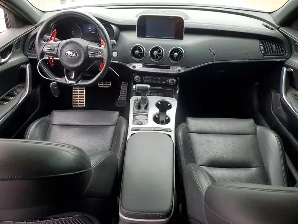 KNAE35LC8K6045605 2019 KIA STINGER - Image 8