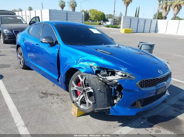 KNAE35LC8K6058967 2019 KIA STINGER - Image 1