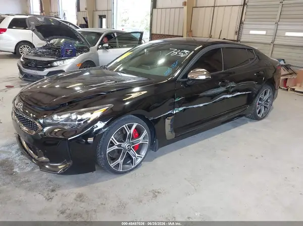 KNAE35LC8L6077858 2020 KIA STINGER - Image 2