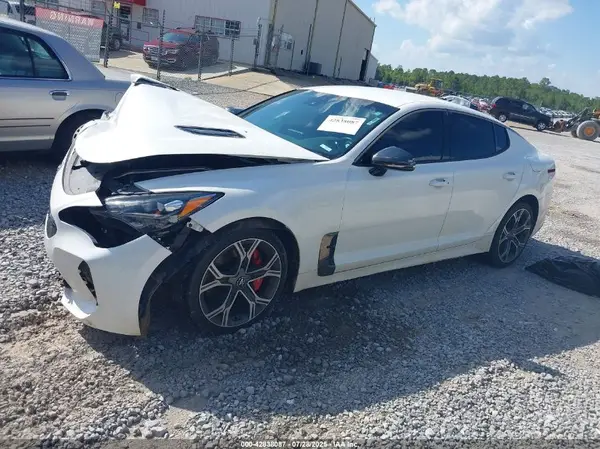 KNAE35LC8M6088067 2021 KIA STINGER - Image 2