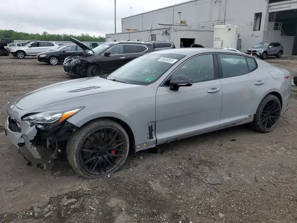 KNAE35LC9J6039925 2018 KIA STINGER - Image 1