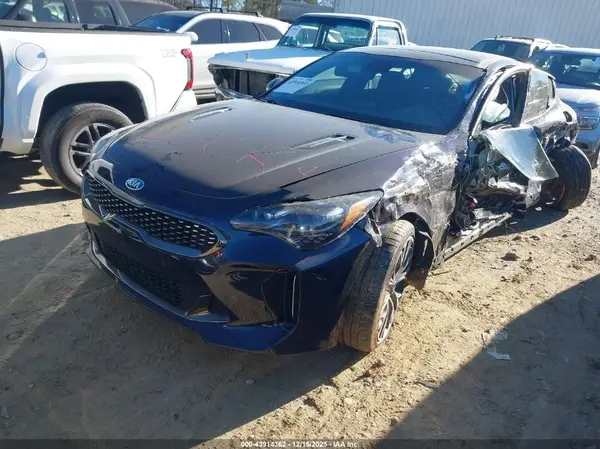 KNAE35LC9L6084947 2020 KIA STINGER - Image 2