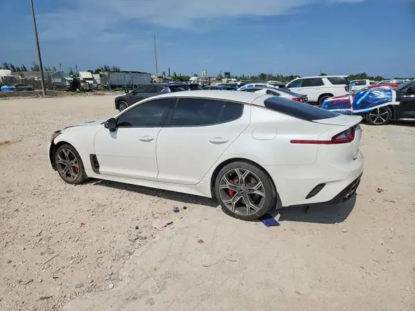 KNAE35LC9L6085435 2020 KIA STINGER - Image 2